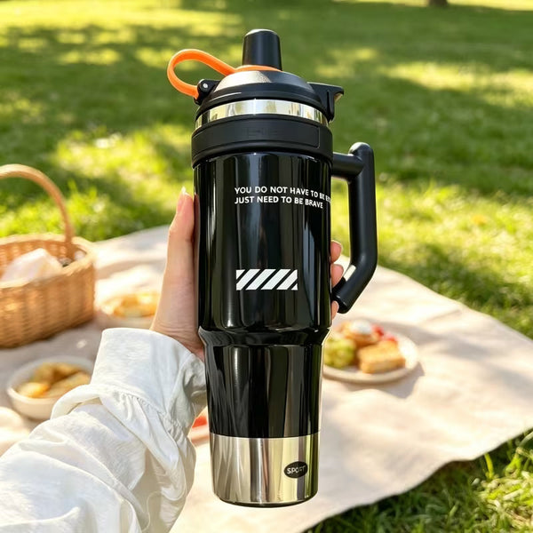Large Capacity Insulated Tumbler with Straw – Stainless Steel Travel Cup for Hot & Cold Drinks