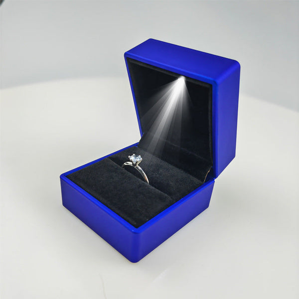 " Elegant LED Light Ring Box: Perfect for Engagement & Wedding Gifts - Keep Your Jewelry Safe & Secure! & Secure!"