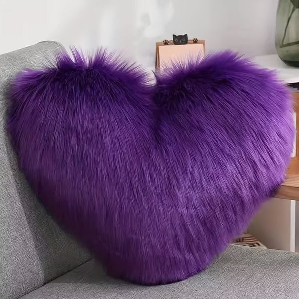 Heart-Shaped Faux Fur Throw Pillow – Soft Decorative Cushion with Zipper Closure for Sofa, Bed & Home Decor
